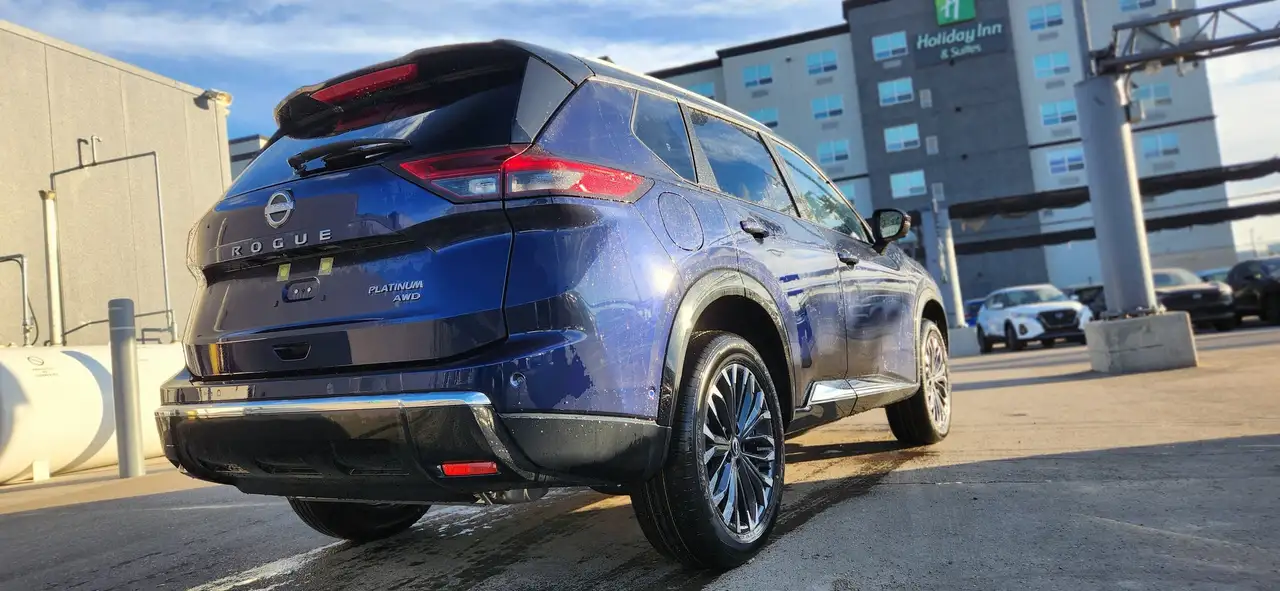 Nissan Rogue снимка Nissan Rogue