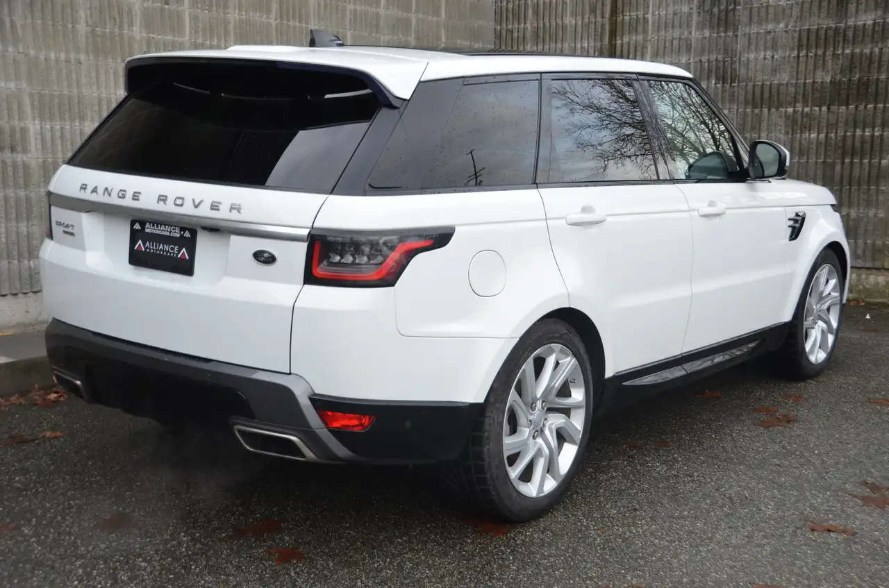 Land Rover Range Rover Sport снимка Land Rover Range Rover Sport