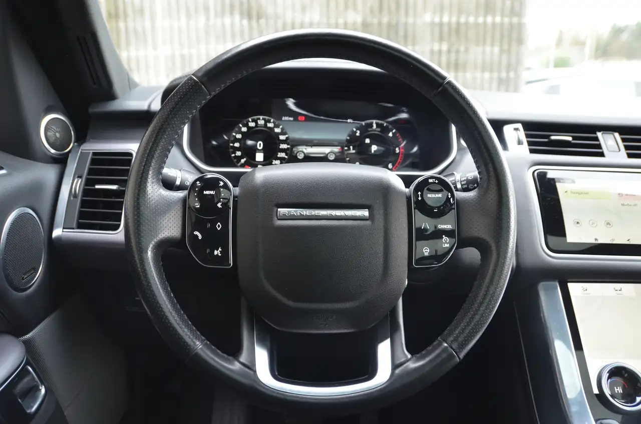 Land Rover Range Rover Sport снимка Land Rover Range Rover Sport