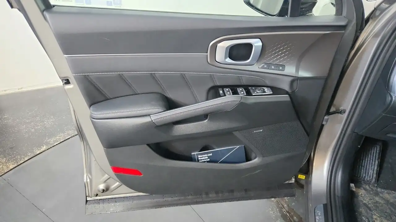 Kia Sorento photo Kia Sorento