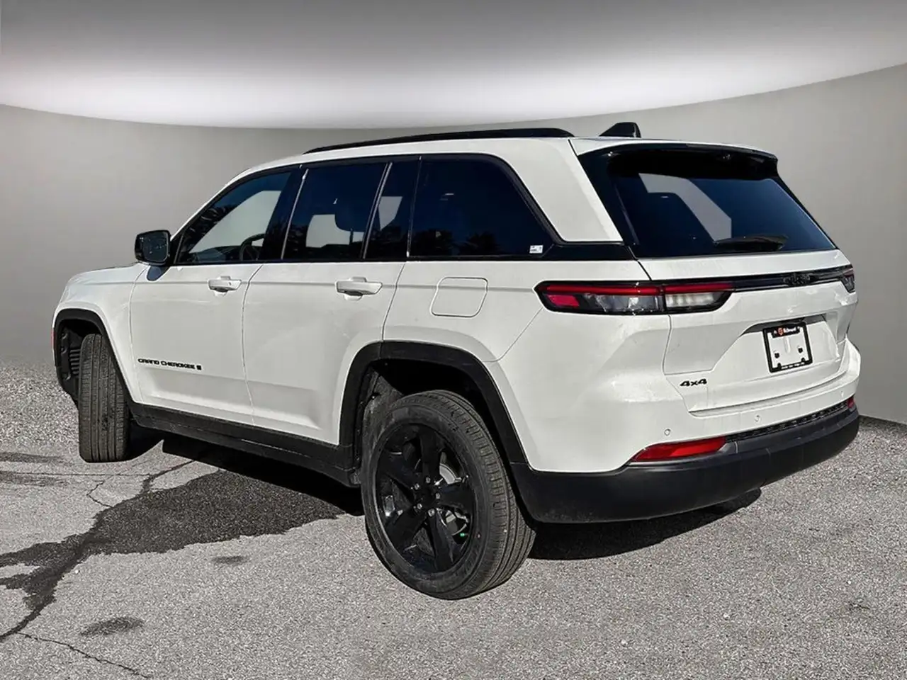 Jeep Grand Cherokee photo Jeep Grand Cherokee