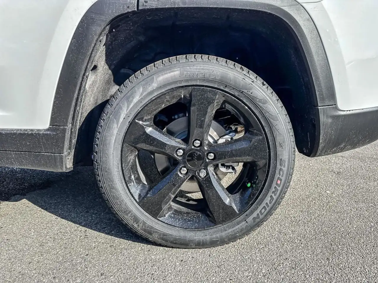 Jeep Grand Cherokee photo Jeep Grand Cherokee