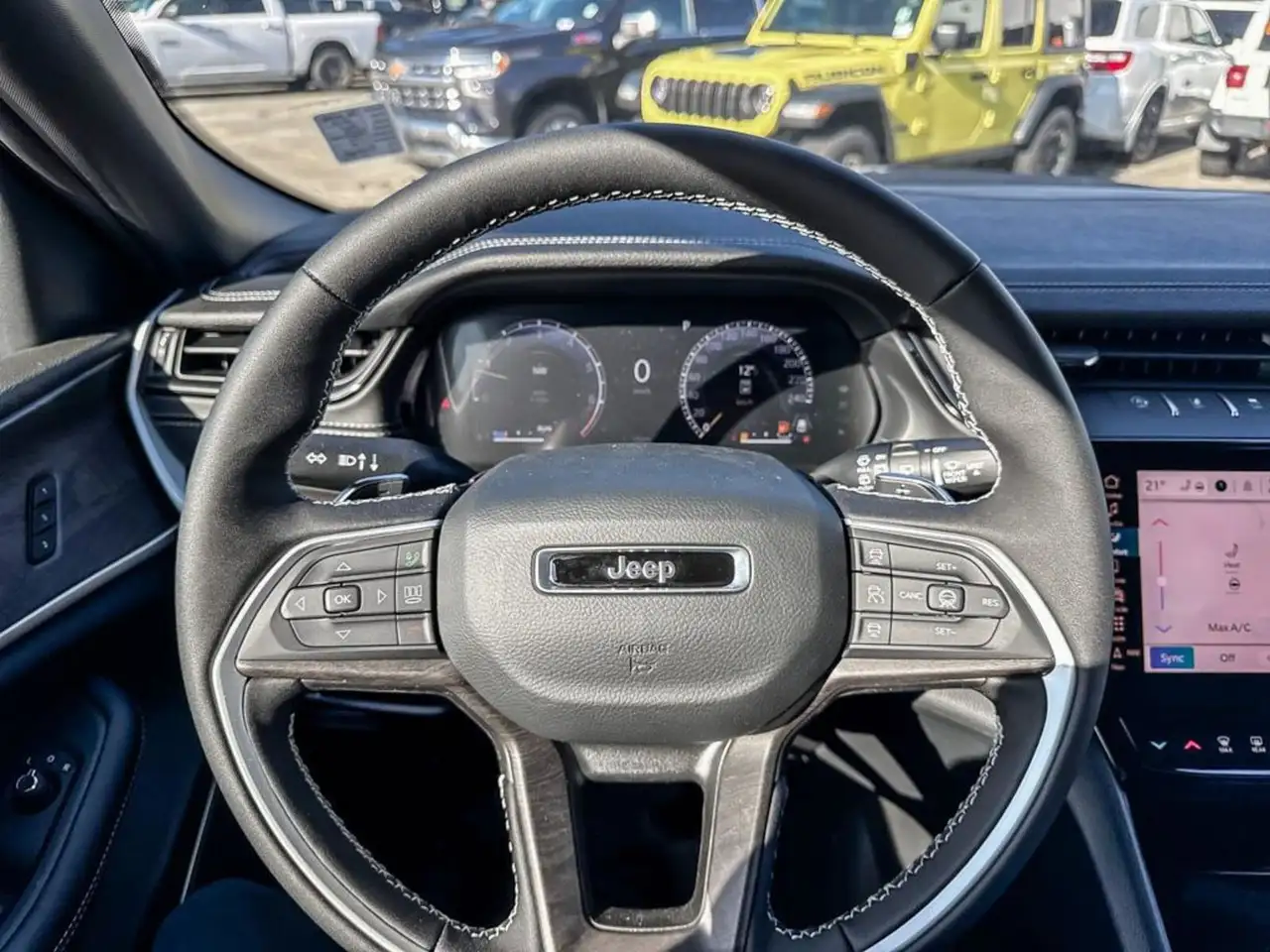 Jeep Grand Cherokee photo Jeep Grand Cherokee