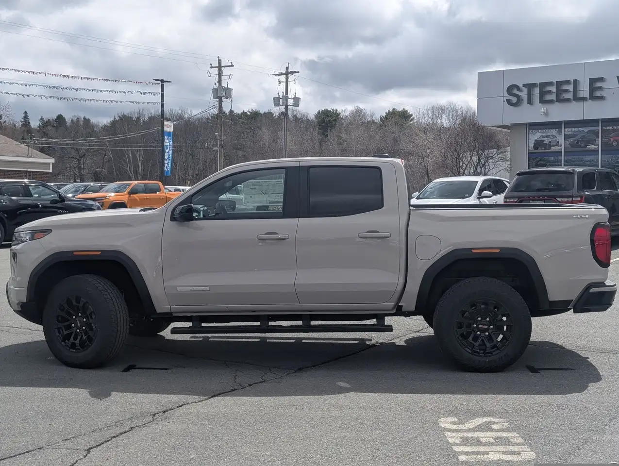 GMC Canyon снимка GMC Canyon