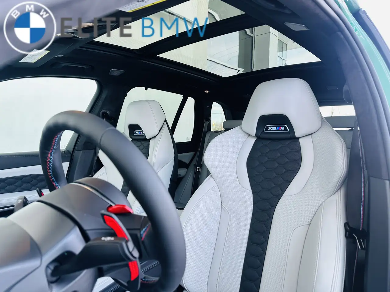 BMW X5 M снимка BMW X5 M