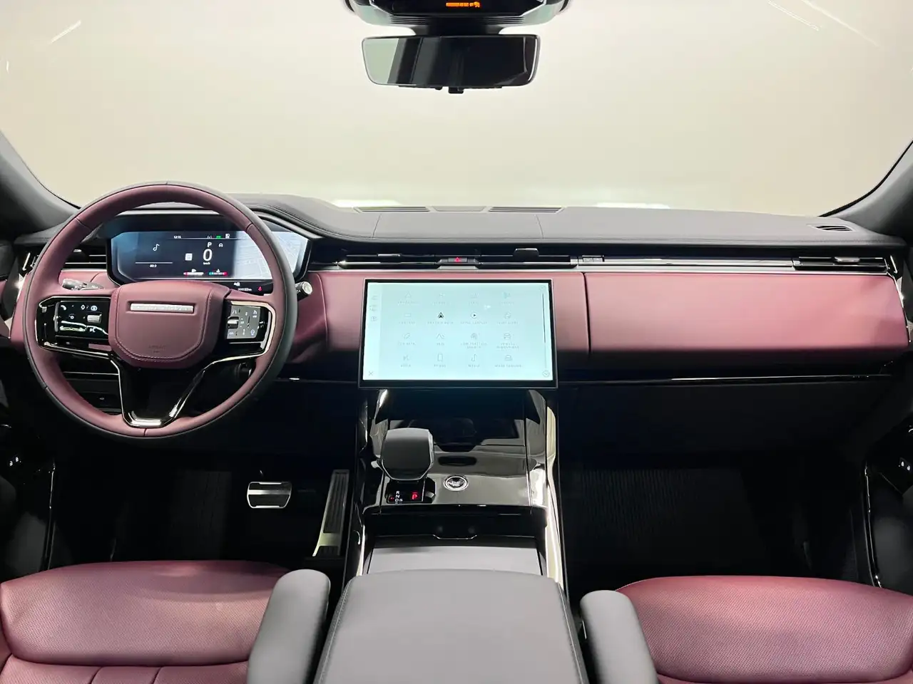 Land Rover Range Rover Sport photo Land Rover Range Rover Sport