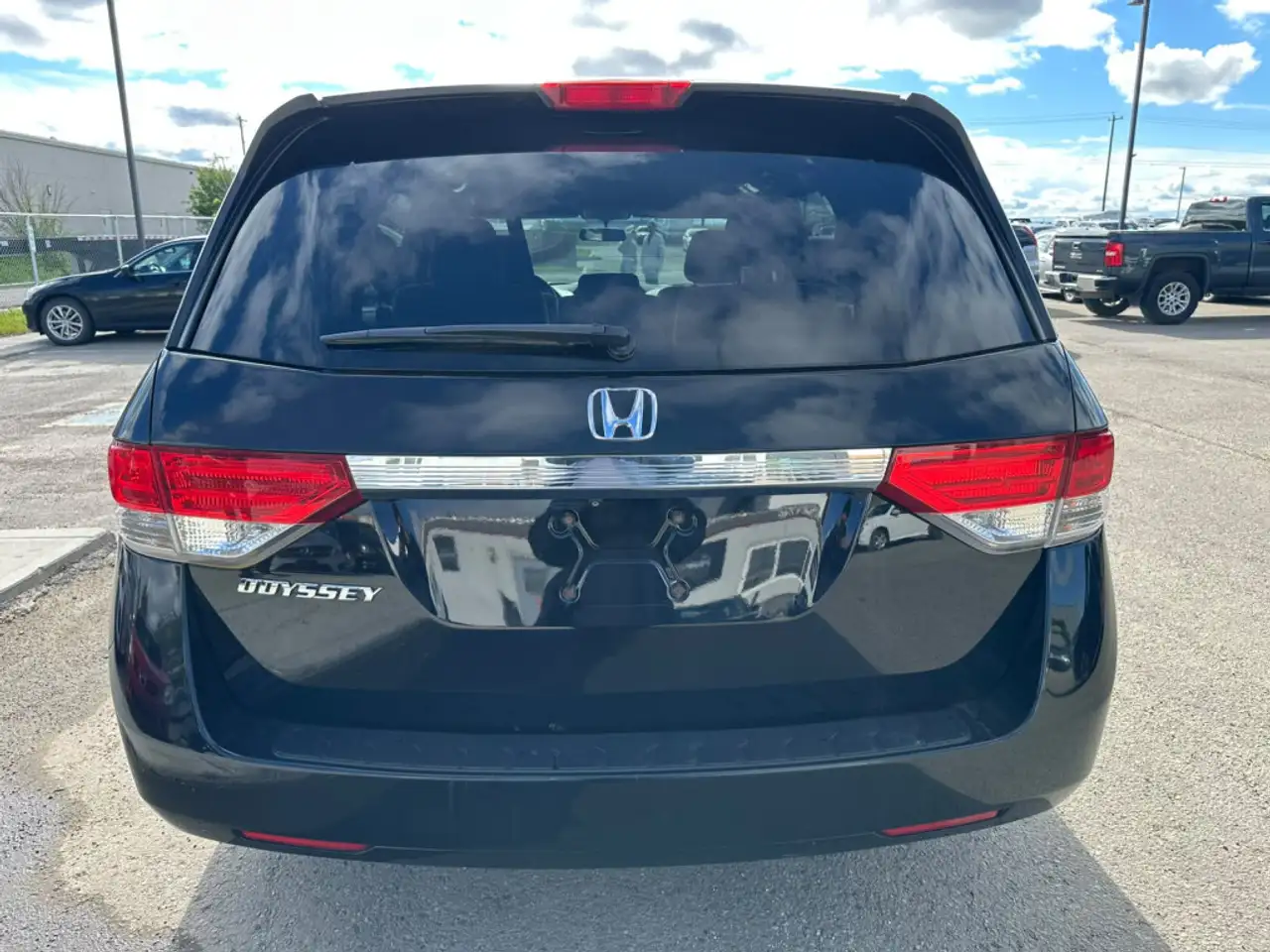 Honda Odyssey photo Honda Odyssey