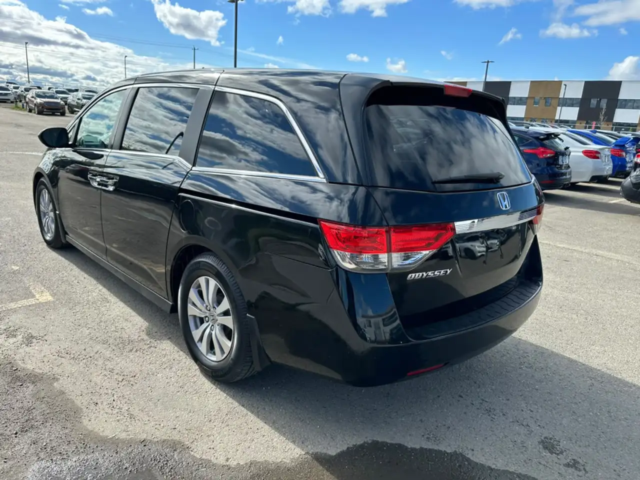 Honda Odyssey photo Honda Odyssey