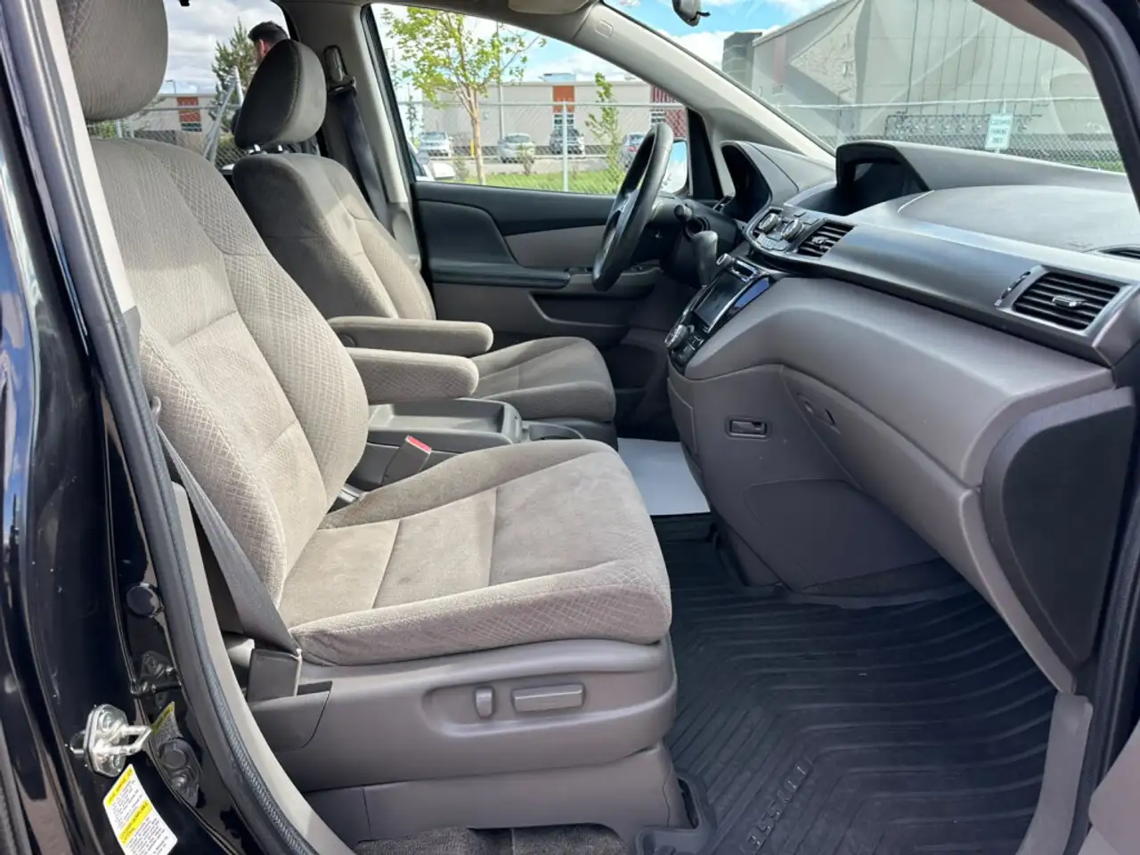 Honda Odyssey photo Honda Odyssey