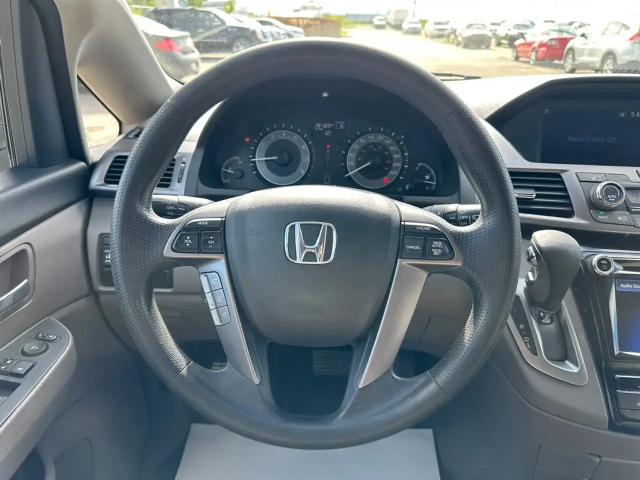 Honda Odyssey photo Honda Odyssey