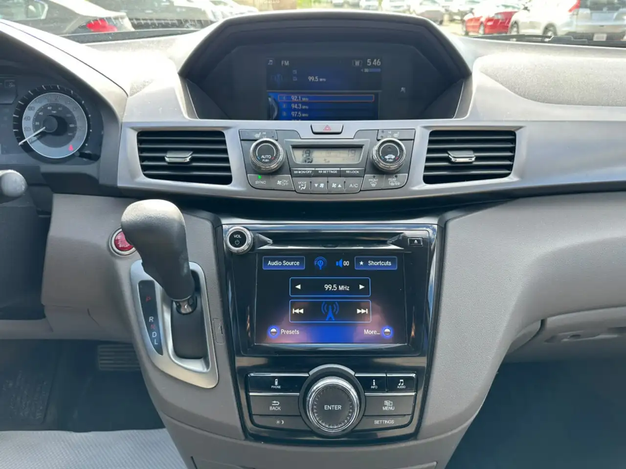 Honda Odyssey photo Honda Odyssey