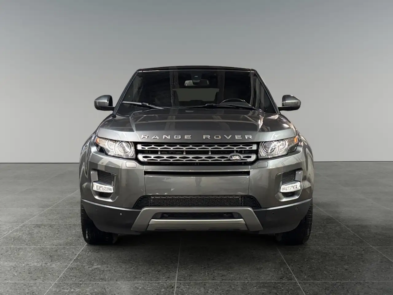 Land Rover Range Rover Evoque photo Land Rover Range Rover Evoque