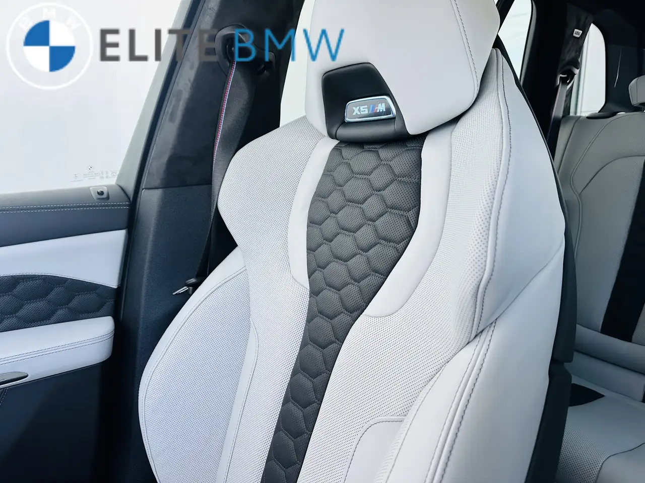 BMW X5 M снимка BMW X5 M