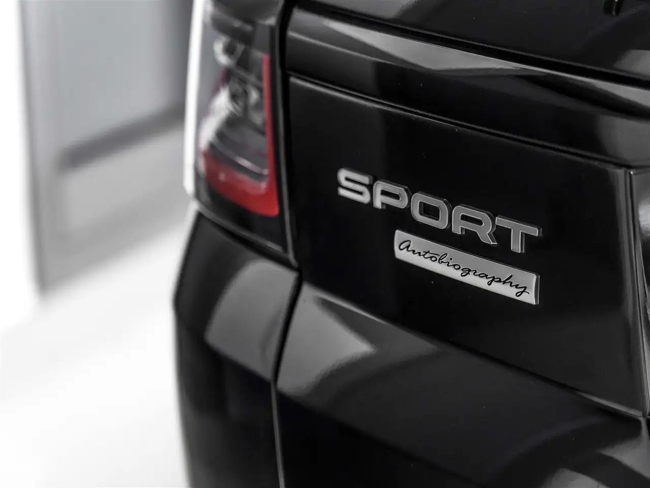 Land Rover Range Rover Sport снимка Land Rover Range Rover Sport