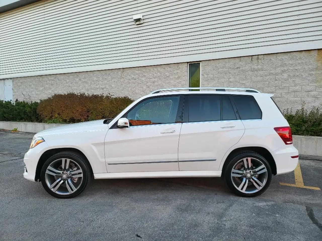 Mercedes-Benz GLK-Class снимка Mercedes-Benz GLK-Class