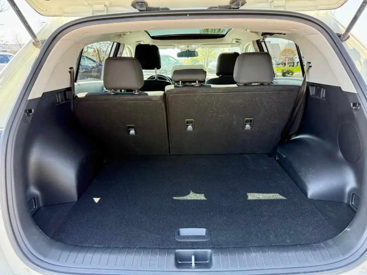 Kia Sportage снимка Kia Sportage