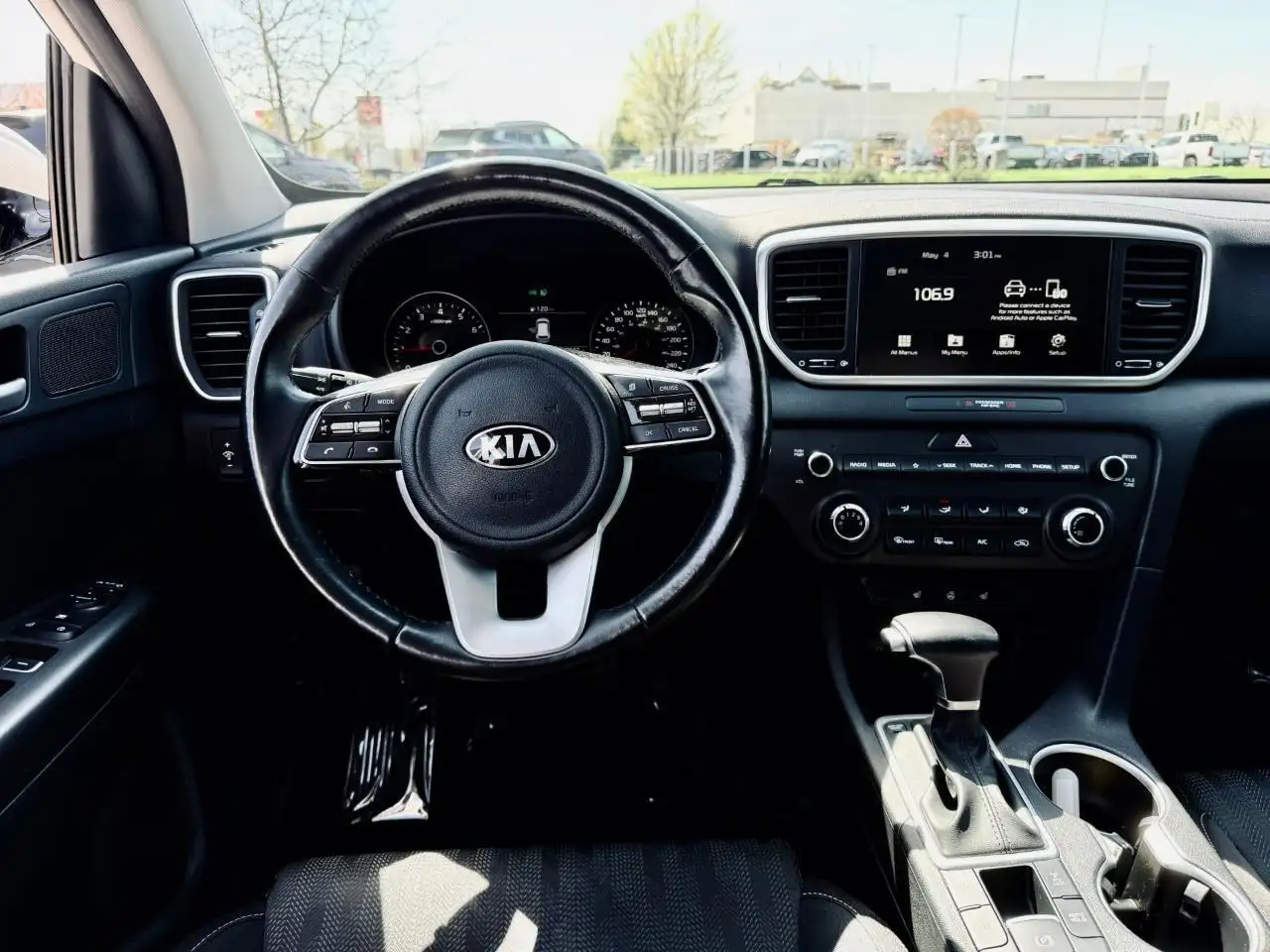 Kia Sportage снимка Kia Sportage