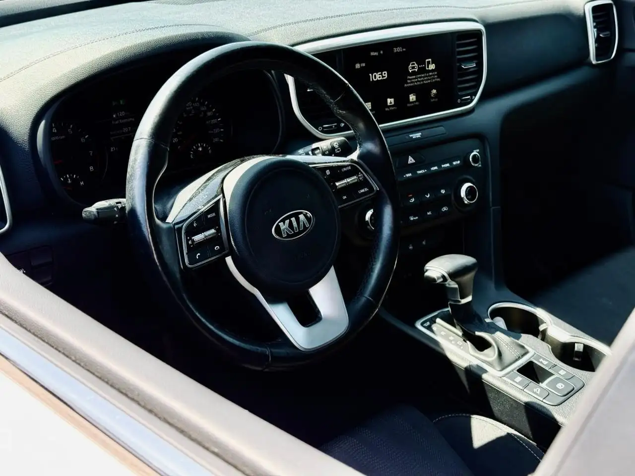 Kia Sportage снимка Kia Sportage