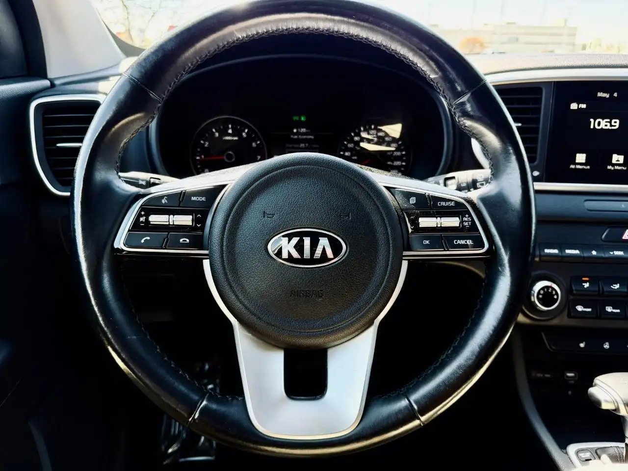 Kia Sportage снимка Kia Sportage