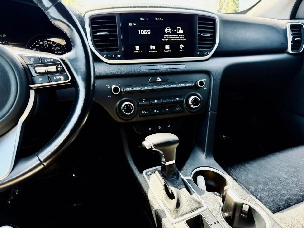 Kia Sportage снимка Kia Sportage
