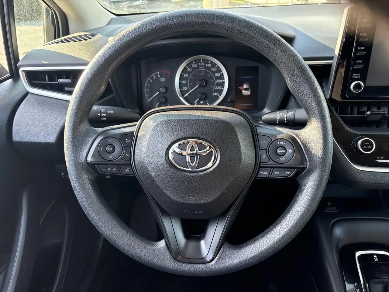 Toyota Corolla photo Toyota Corolla