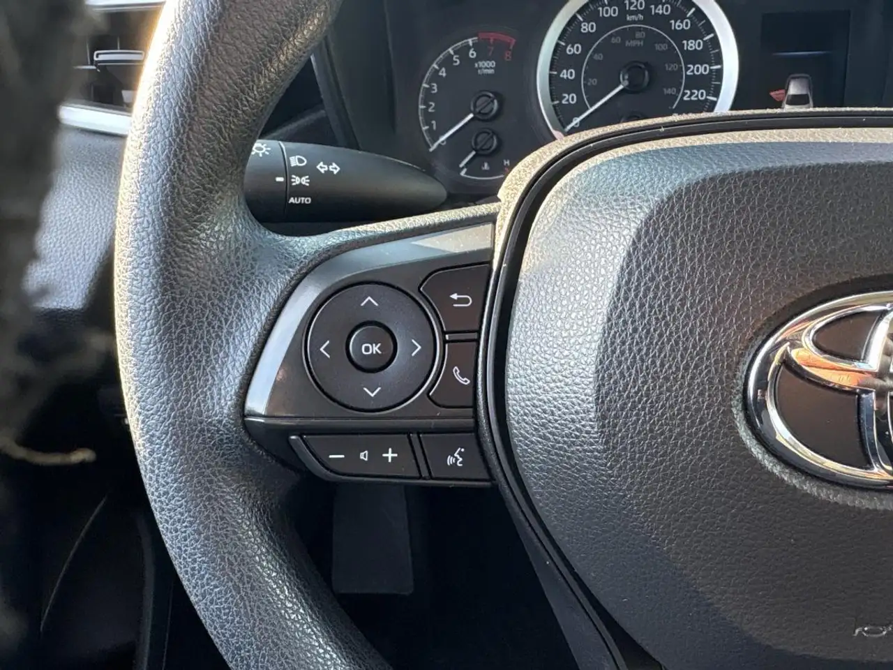 Toyota Corolla photo Toyota Corolla