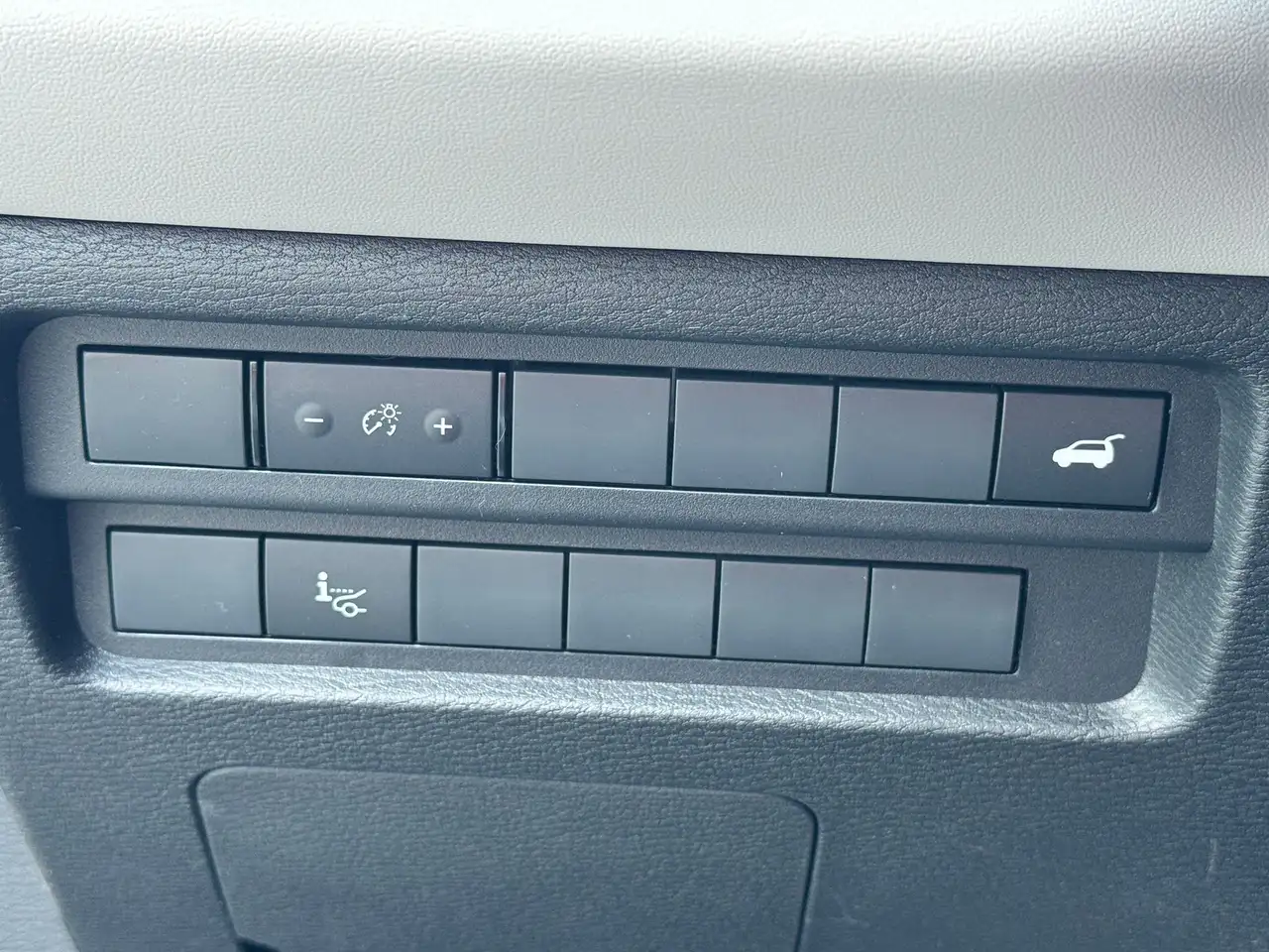 Mitsubishi Outlander снимка Mitsubishi Outlander