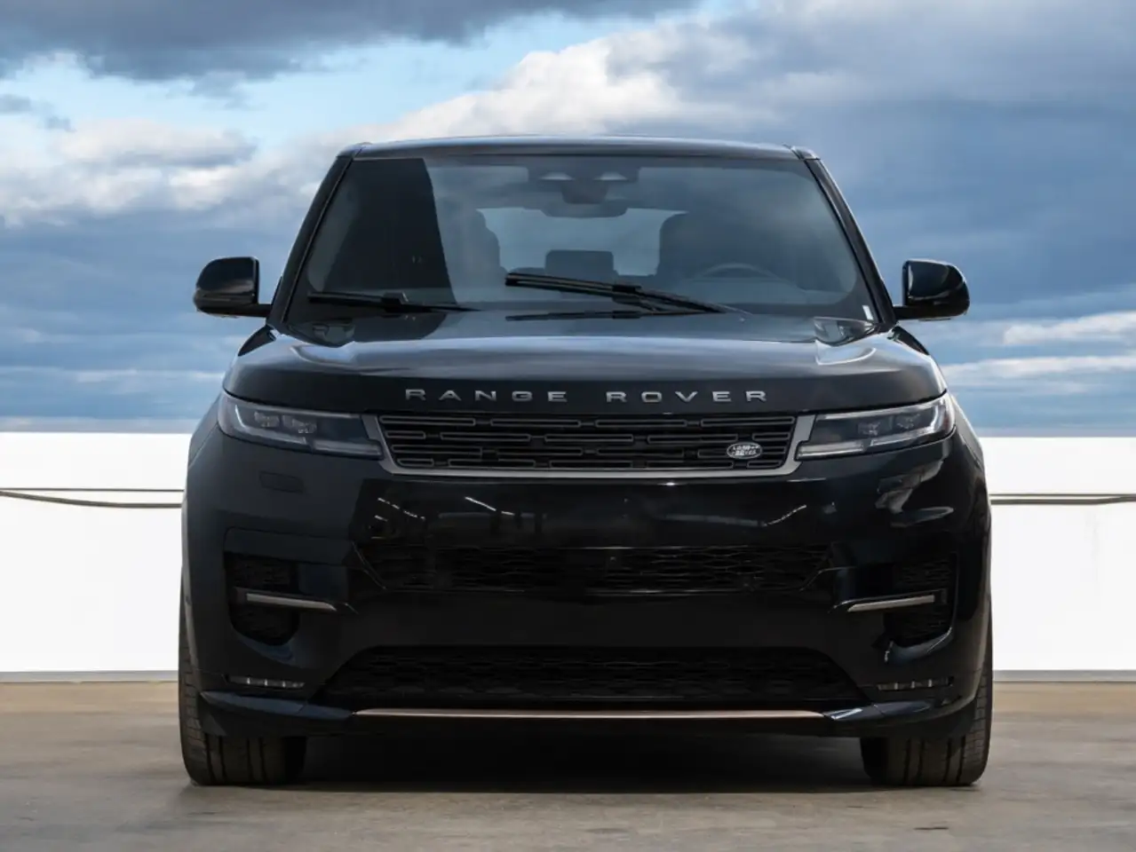 Land Rover Range Rover Sport снимка Land Rover Range Rover Sport