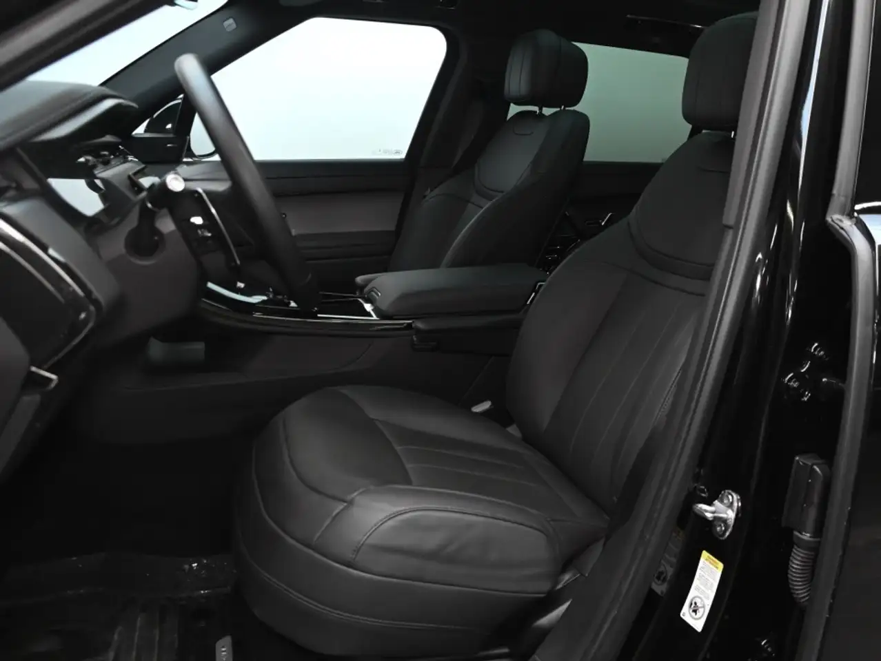 Land Rover Range Rover Sport снимка Land Rover Range Rover Sport