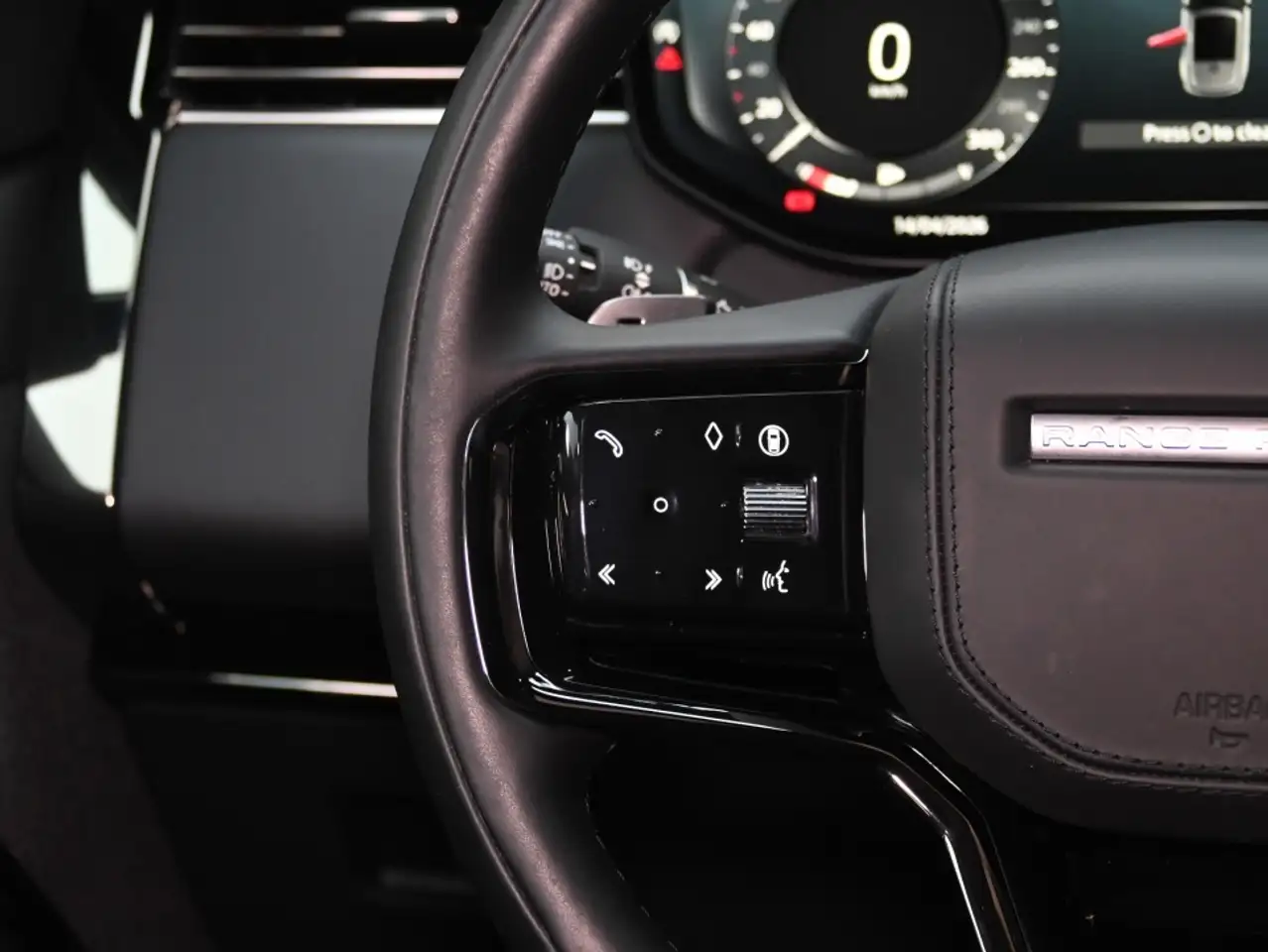 Land Rover Range Rover Sport снимка Land Rover Range Rover Sport