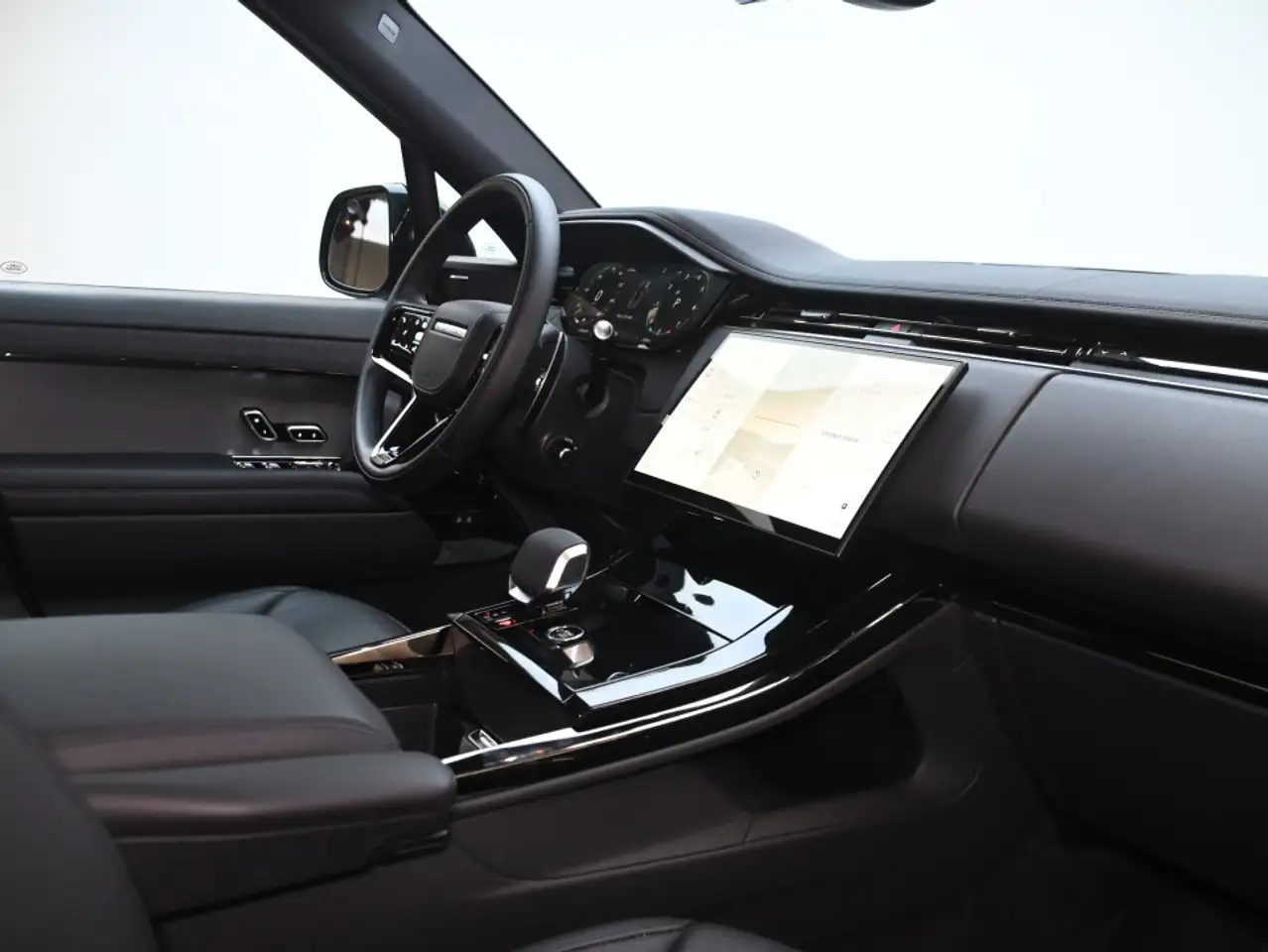 Land Rover Range Rover Sport снимка Land Rover Range Rover Sport