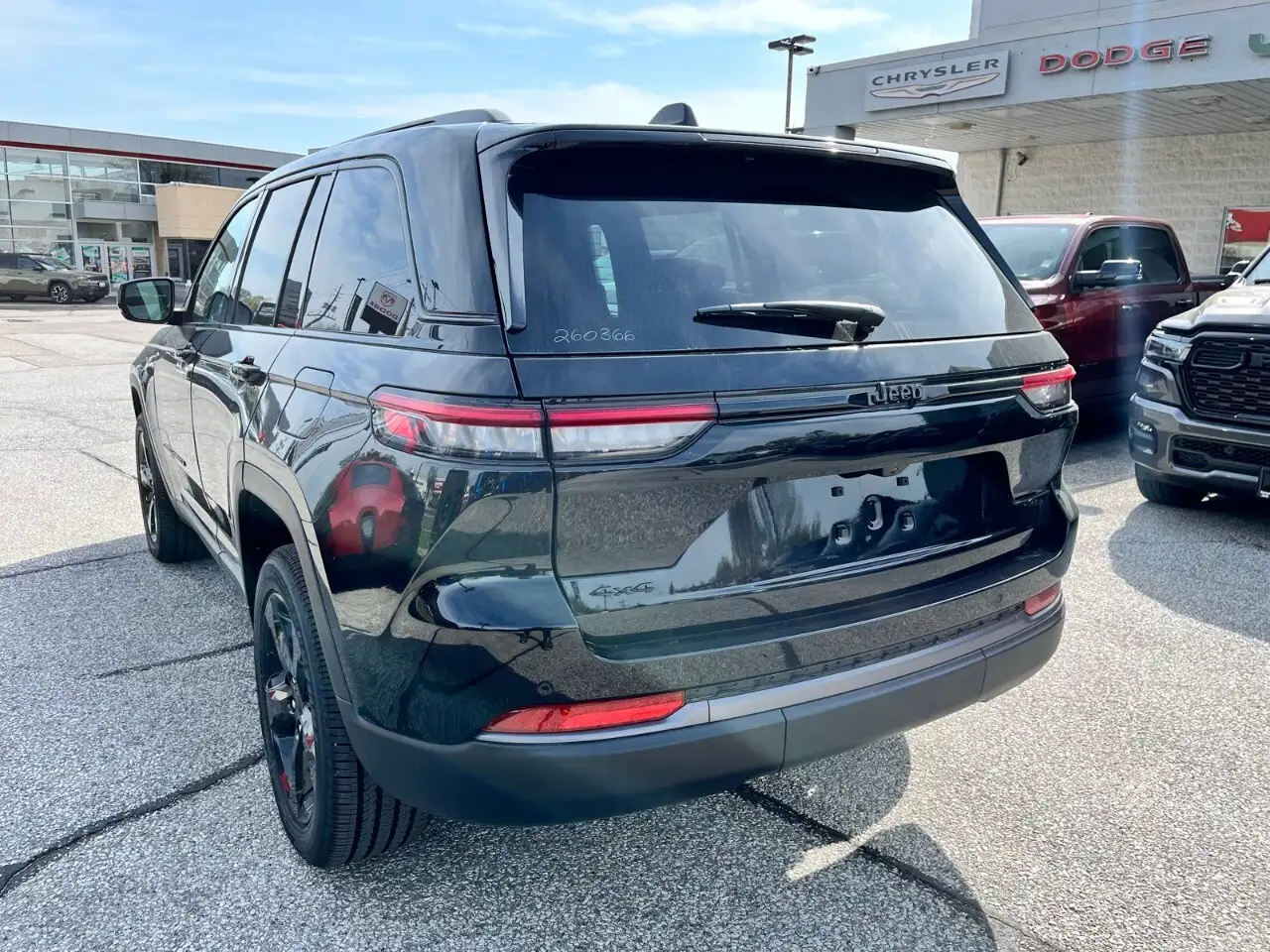 Jeep Grand Cherokee снимка Jeep Grand Cherokee