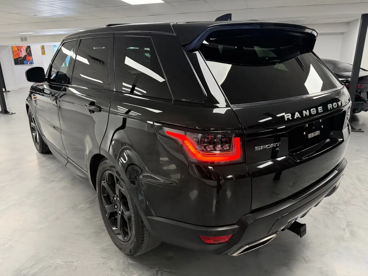 Land Rover Range Rover Sport photo Land Rover Range Rover Sport