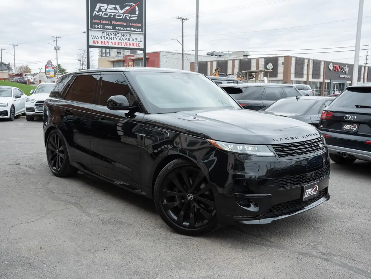 Land Rover Range Rover Sport снимка Land Rover Range Rover Sport
