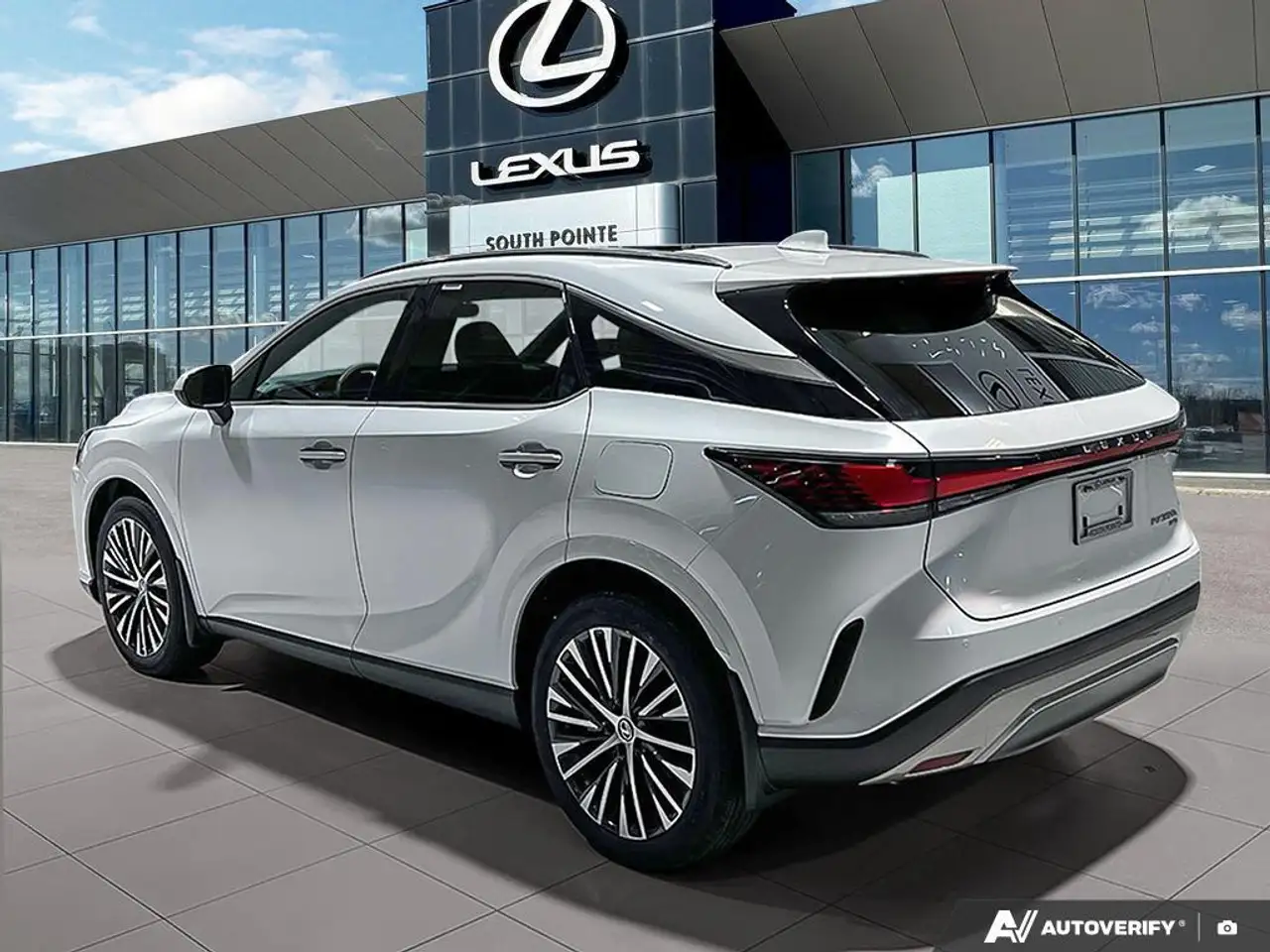 Lexus RX fotografie Lexus RX