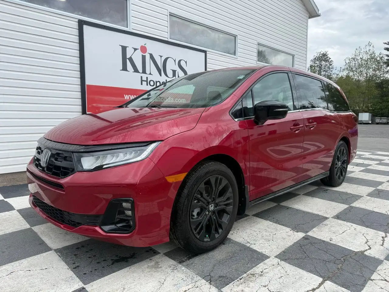 Honda Odyssey снимка Honda Odyssey
