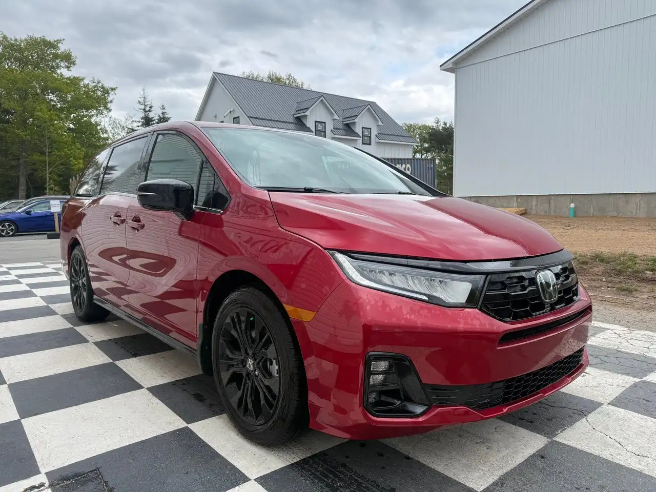 Honda Odyssey снимка Honda Odyssey