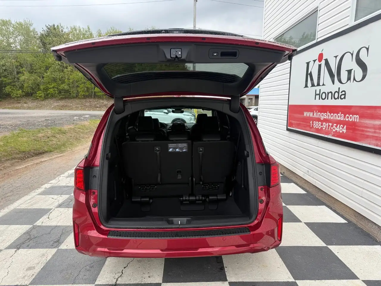 Honda Odyssey снимка Honda Odyssey