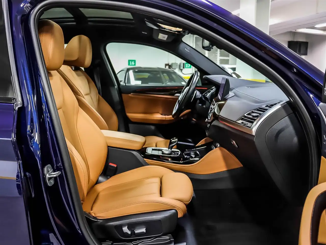 BMW X4 photo BMW X4