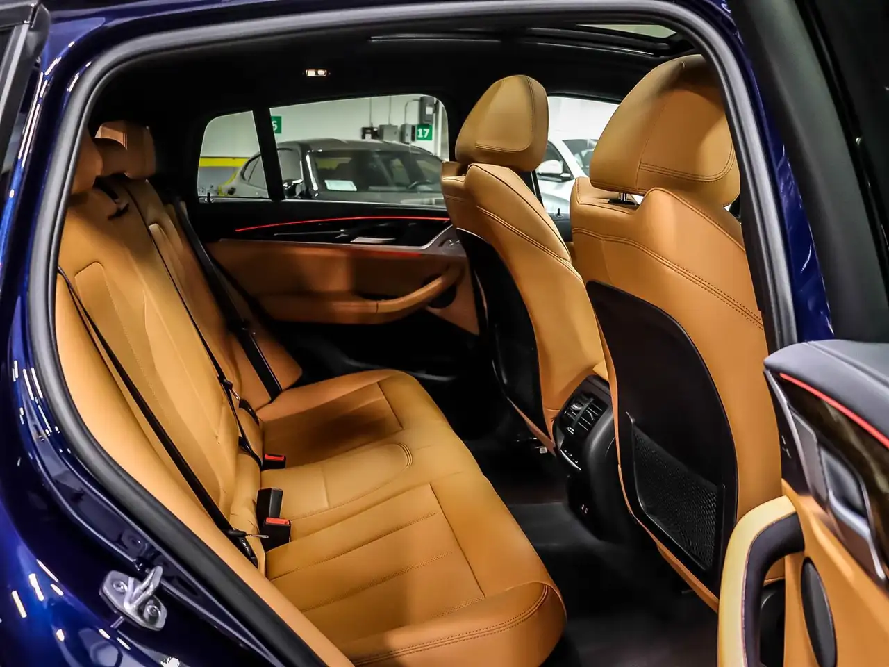 BMW X4 photo BMW X4