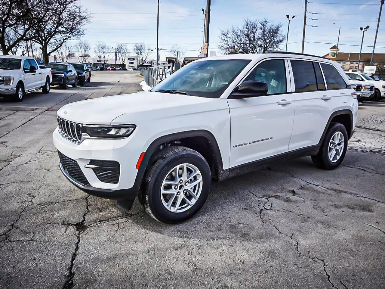 Jeep Grand Cherokee снимка Jeep Grand Cherokee