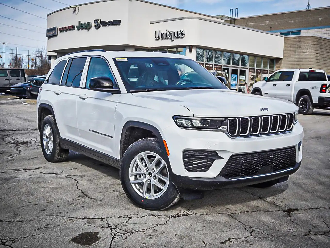 Jeep Grand Cherokee снимка Jeep Grand Cherokee