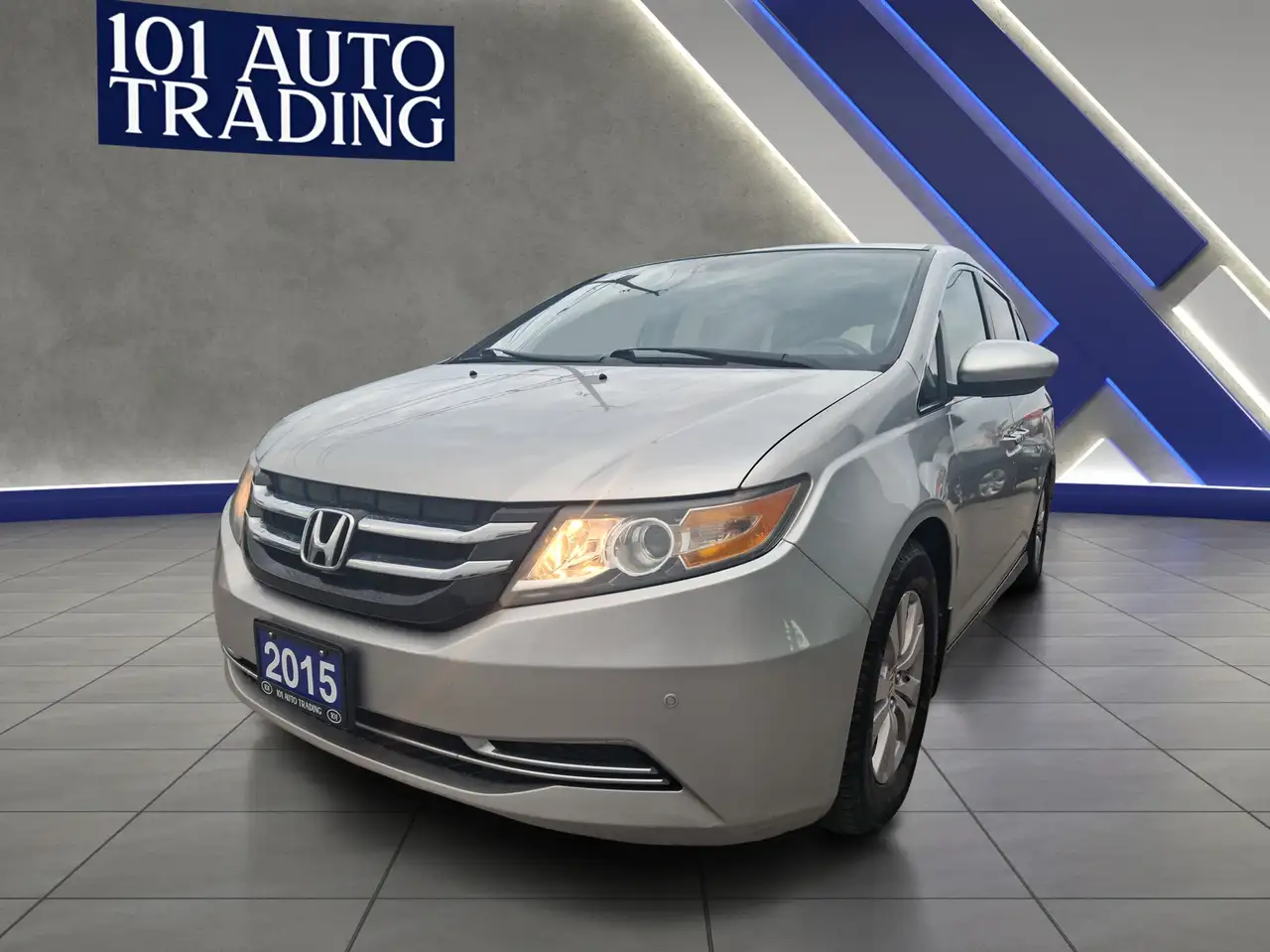 Honda Odyssey снимка Honda Odyssey