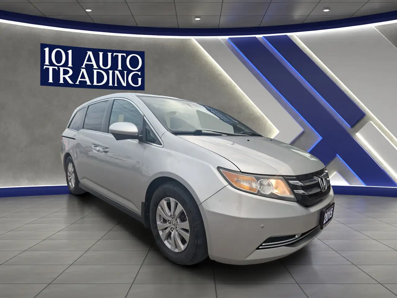 Honda Odyssey снимка Honda Odyssey