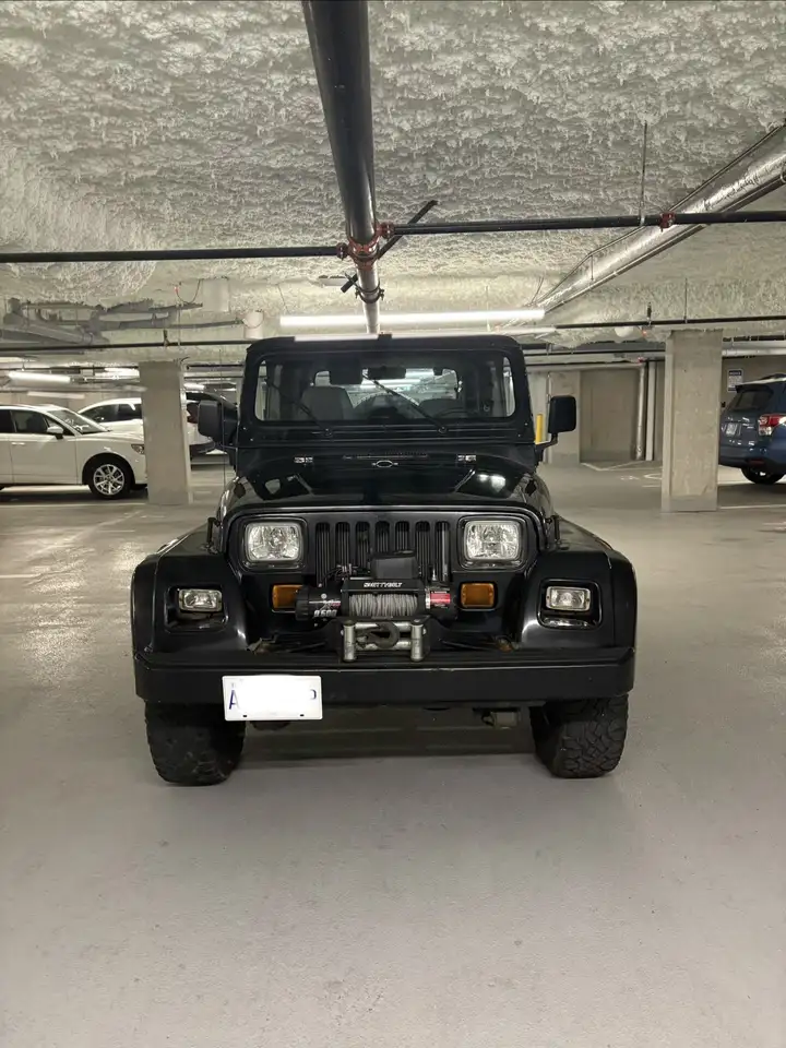 Jeep Wrangler снимка Jeep Wrangler