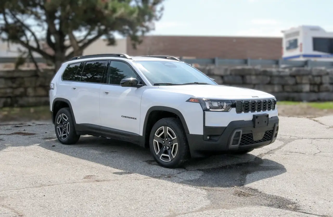 Jeep Cherokee photo Jeep Cherokee