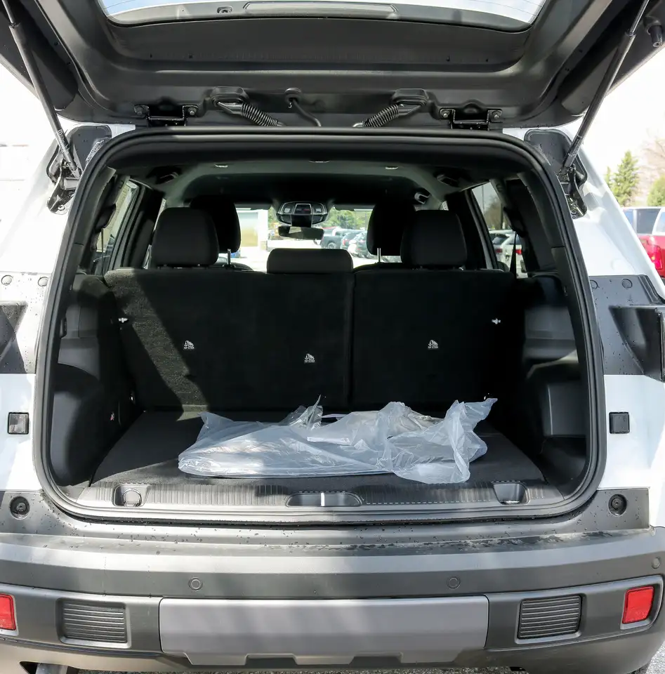 Jeep Cherokee photo Jeep Cherokee