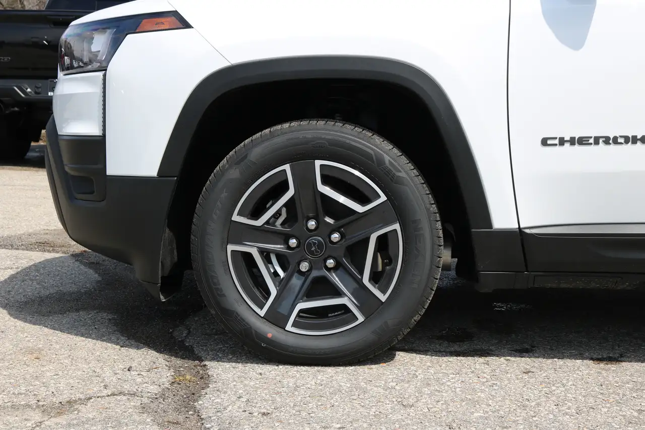 Jeep Cherokee photo Jeep Cherokee
