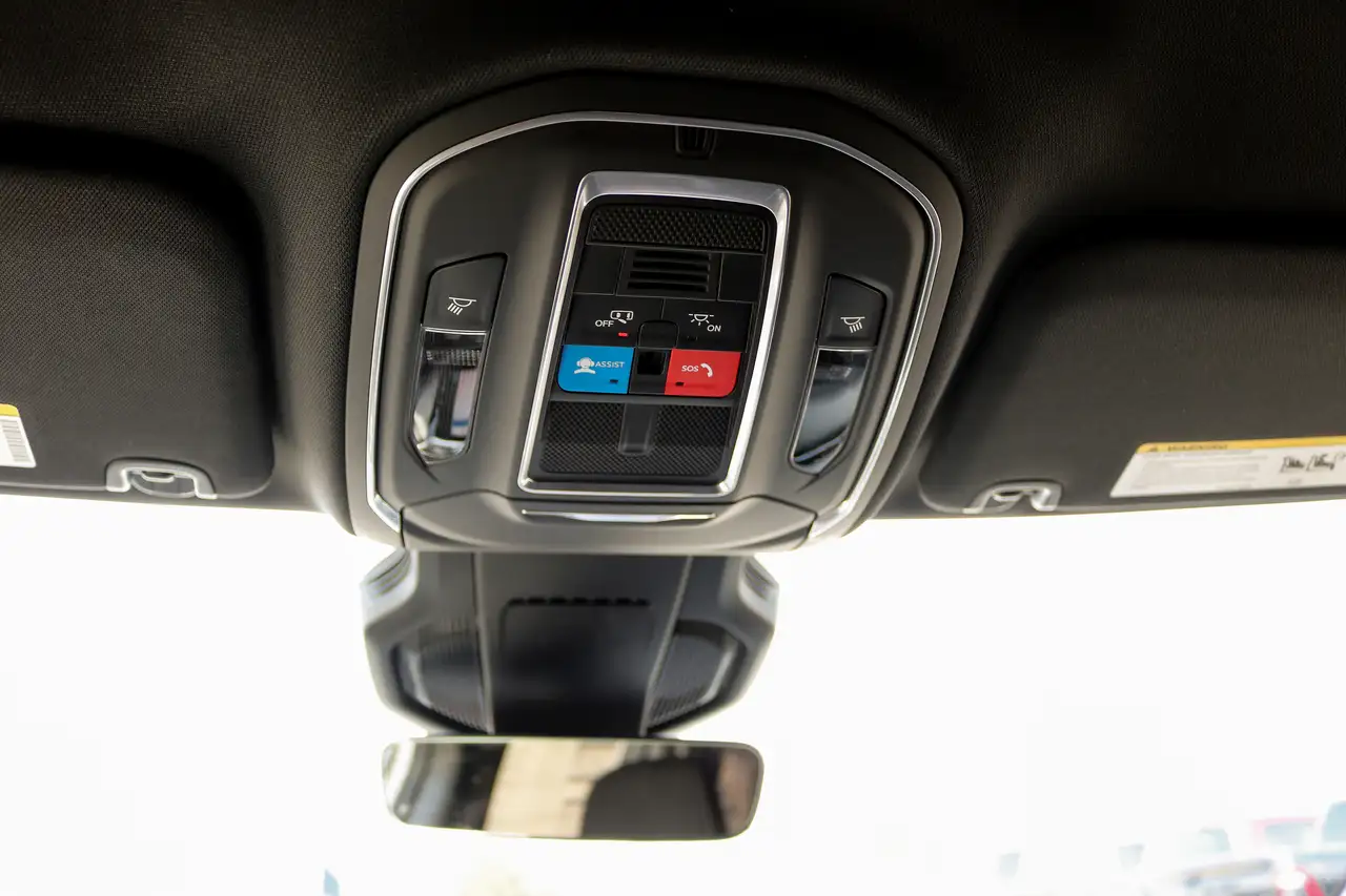 Jeep Cherokee photo Jeep Cherokee