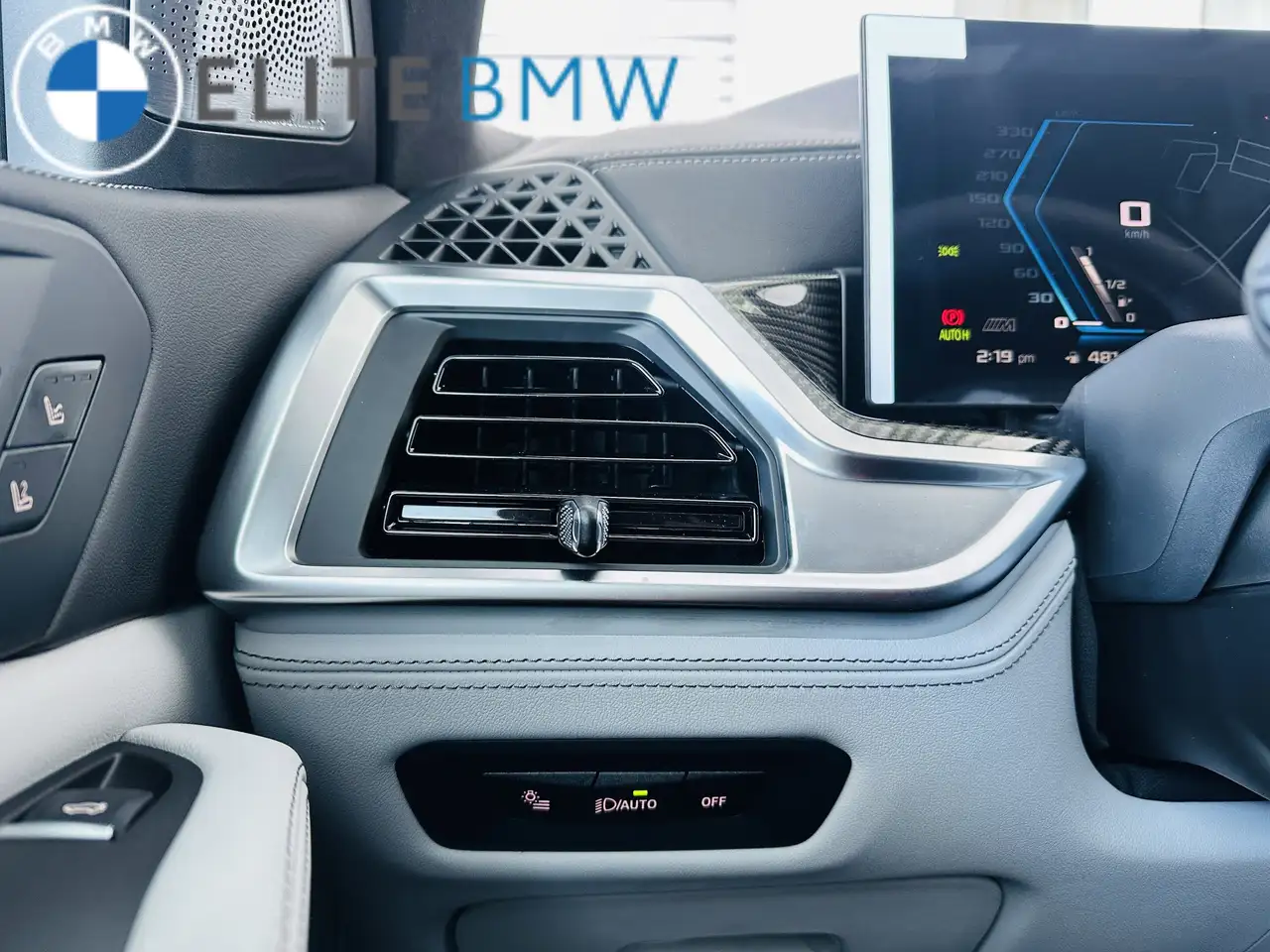 BMW X5 M снимка BMW X5 M